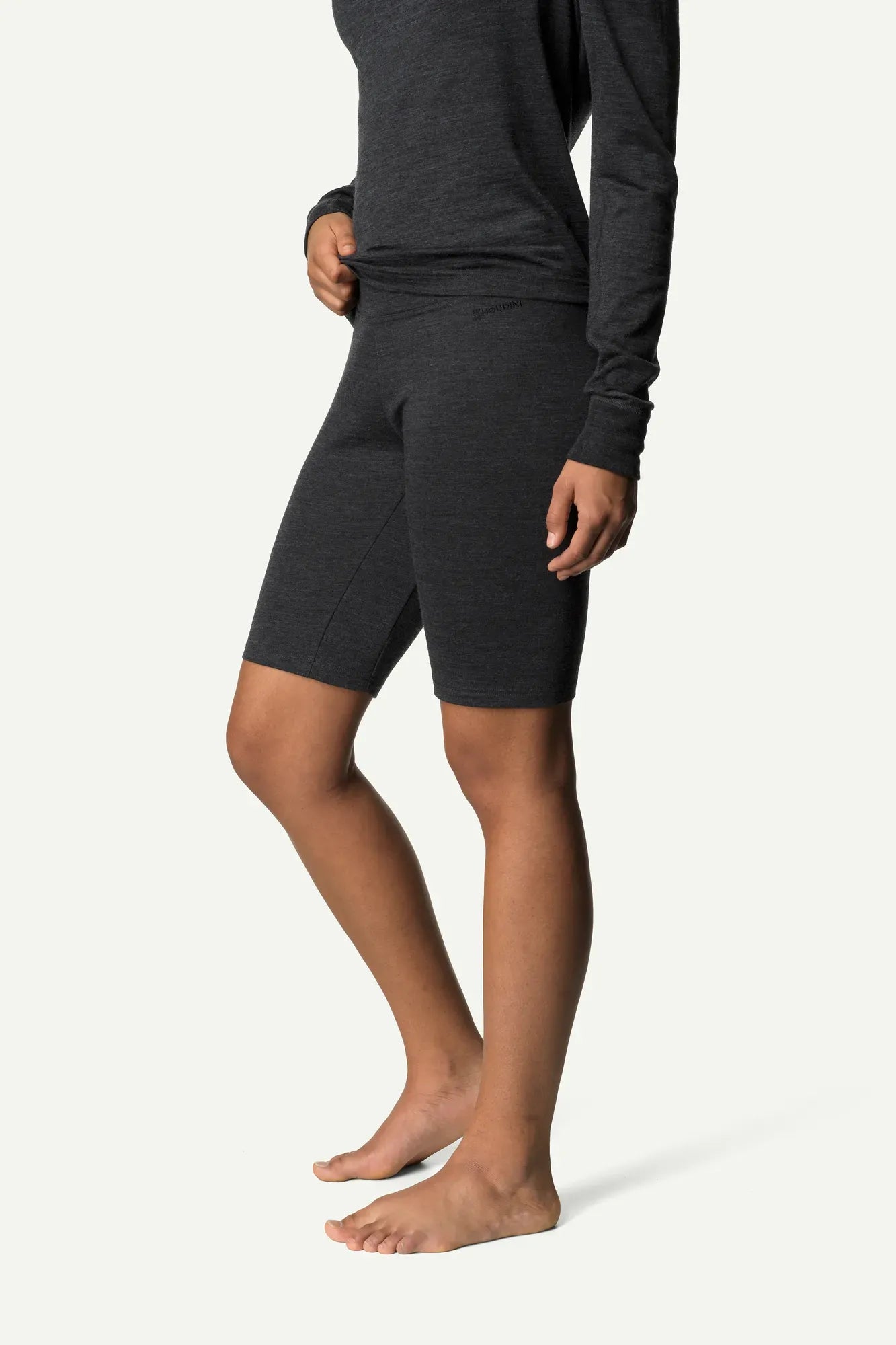 170014_900_203_Women_Wander_Mid_Tights_true_black_c_low