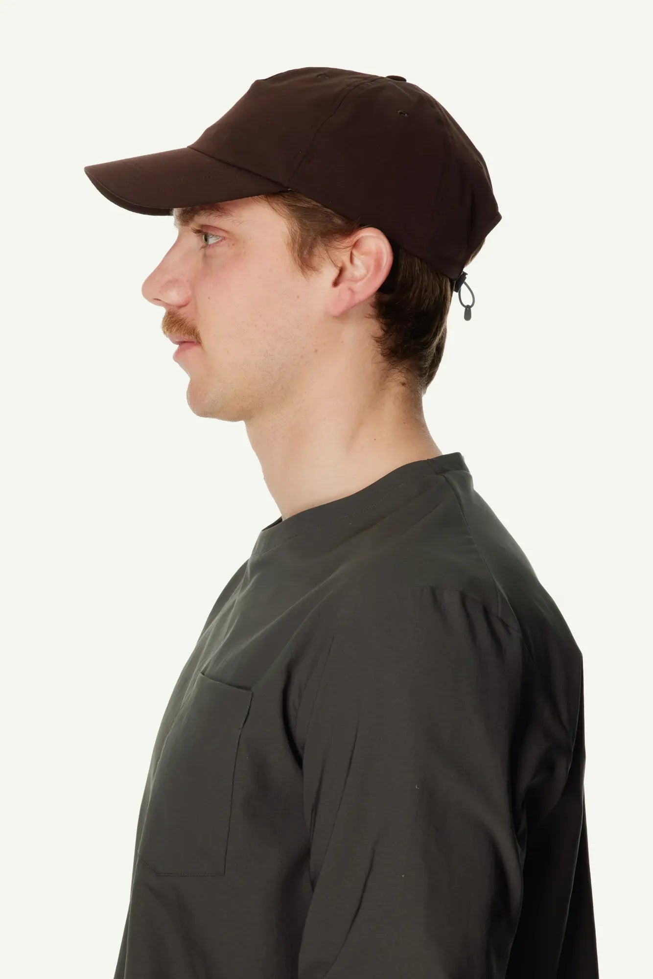 349054_G17_204_Daybreak_Cap_brown_illusion_c_low