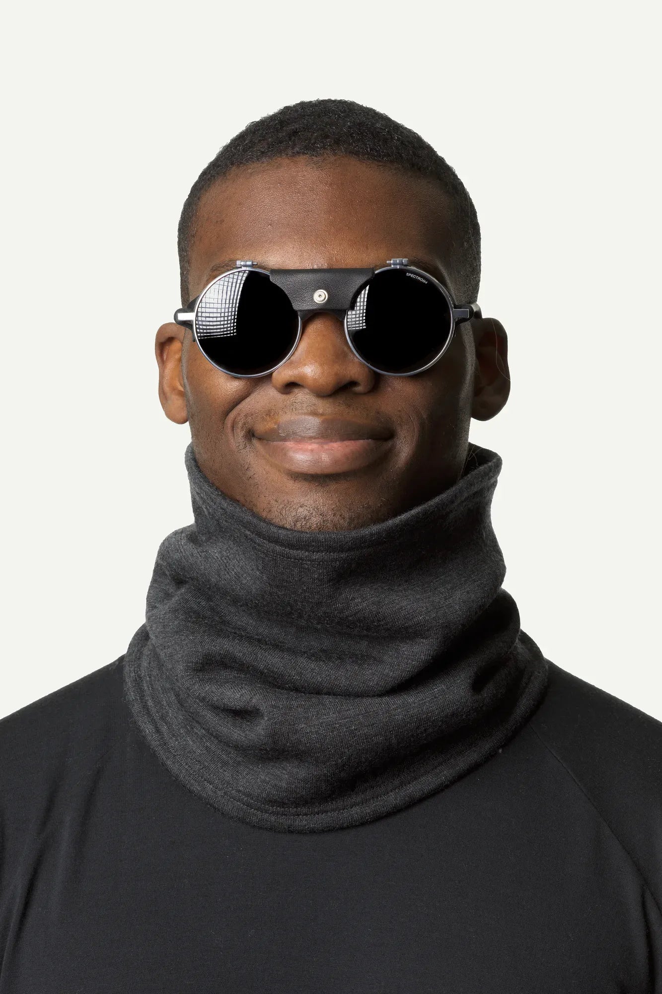 370274_900_200_Men_Alto_Neck_Gaiter_true_black_c_low