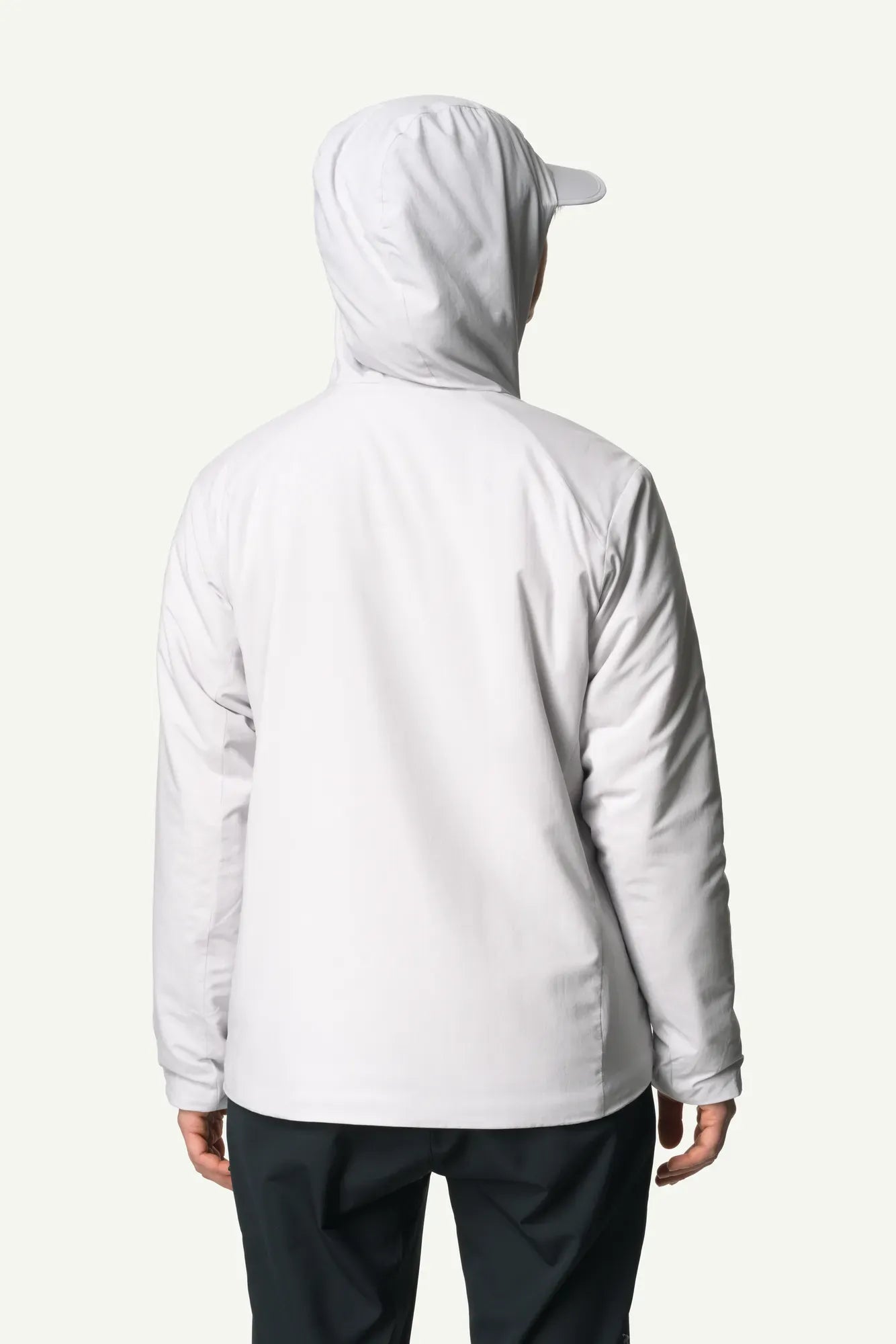 810026_G66_202_Women_Puff_Up_Insulated_Houdi_a_touch_of_gray_B121_c_low