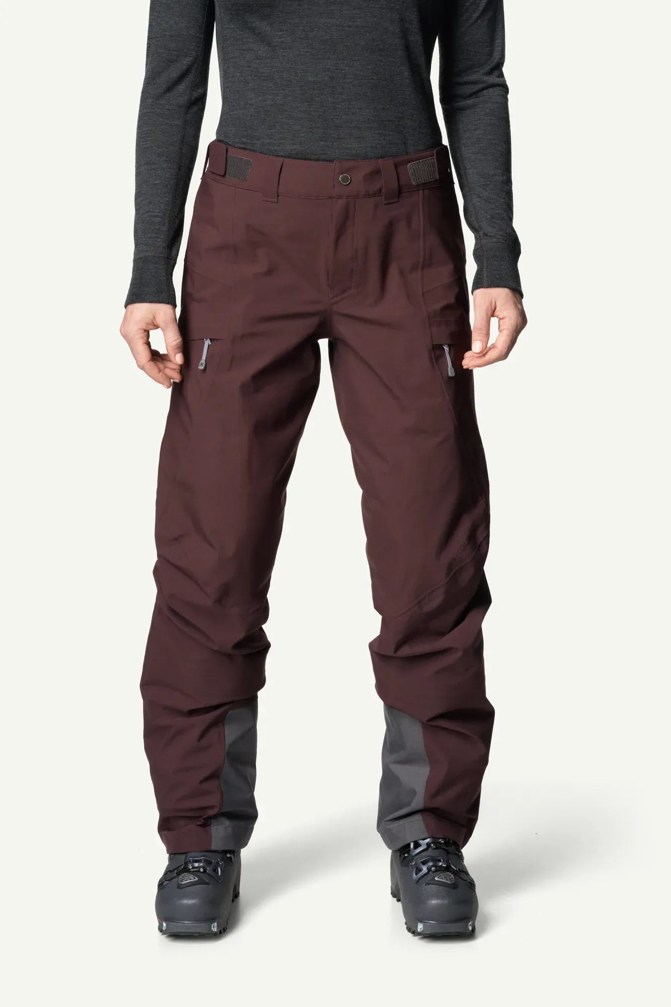 810034_121_200_Women_Ride_Pants_red_illusion_A100_c_low