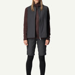 830033_900_100_Women_Moonwalk_Vest_true_black_c_low
