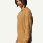 830035_G65_201_Men_Alto_Wool_Crew_greenish_gold_B491_c_low