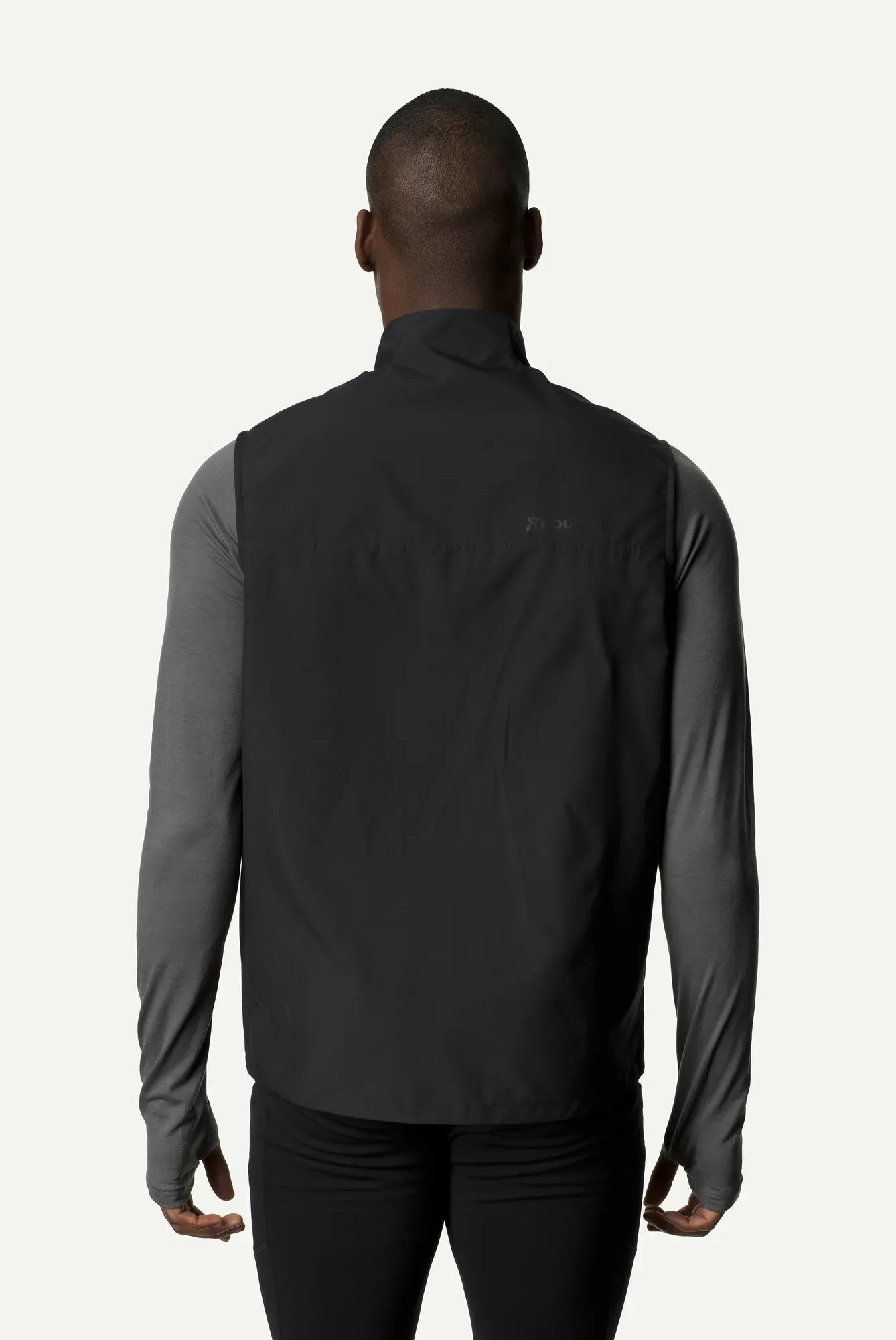 840007_900_202_Men_Pace_Hybrid_Vest_true_black_c_low