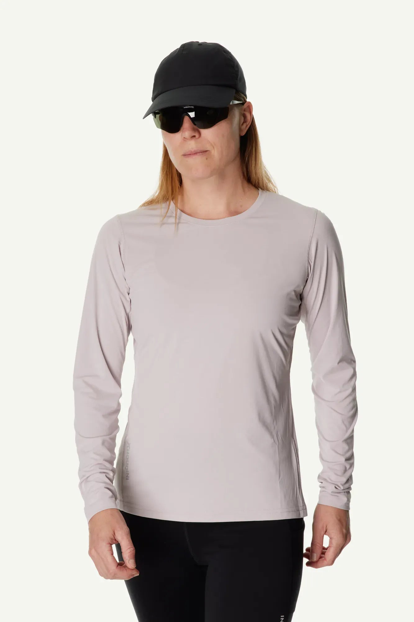 840064_H30_200_Women_Pace_Air_LS_Tee_silver_purple_A100_c_low