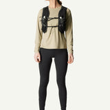 840064_H31_102_Women_Pace_Air_LS_Tee_powder_green_B121_c_low