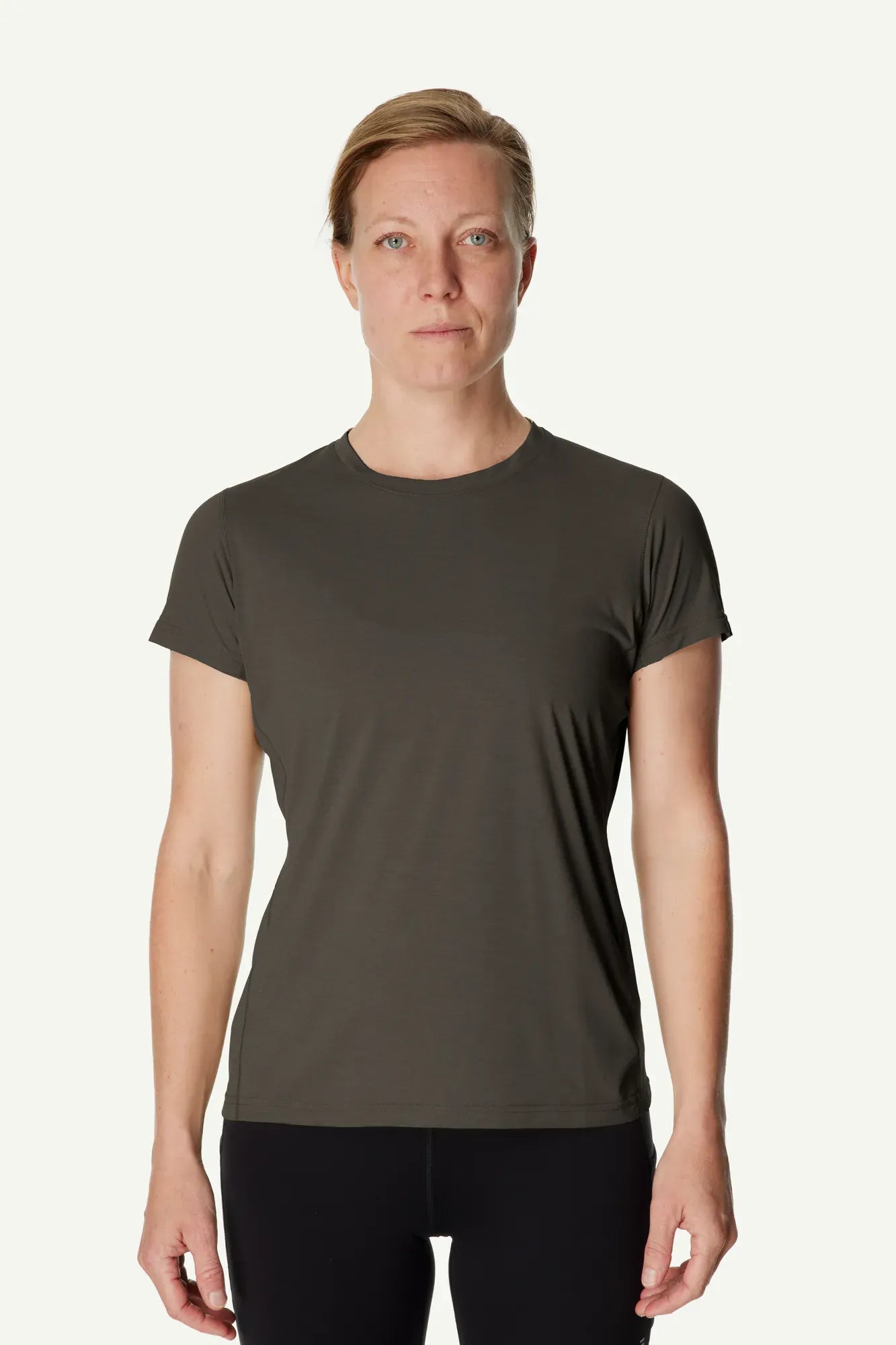 840068_H29_202_Women_Pace_Air_Tee_green_illusion_c_low