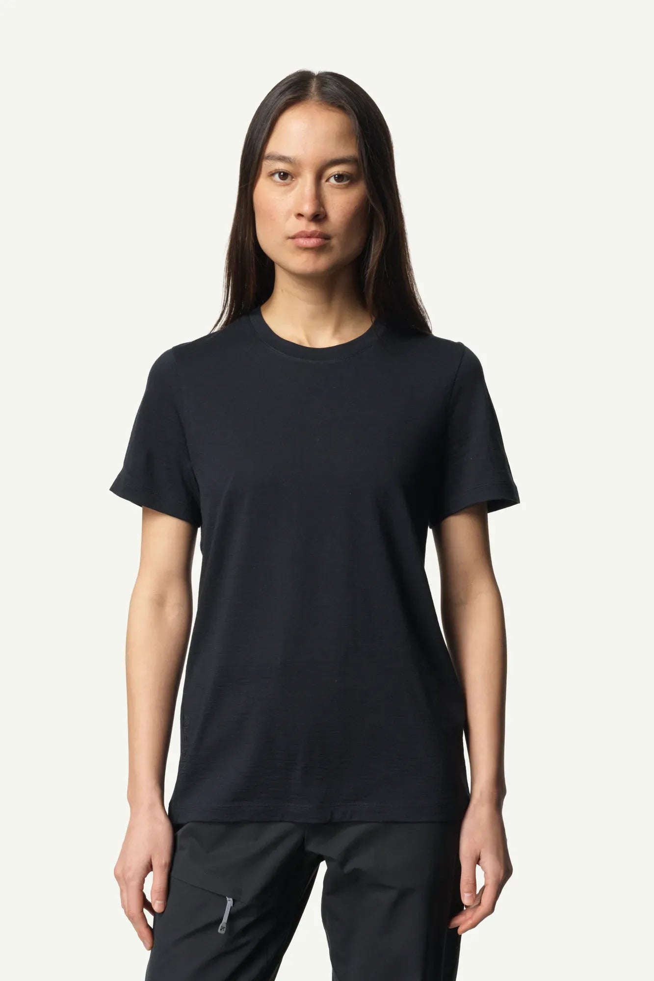 840080_900_200_Women_Puremerino_Tee_true_black_c_low
