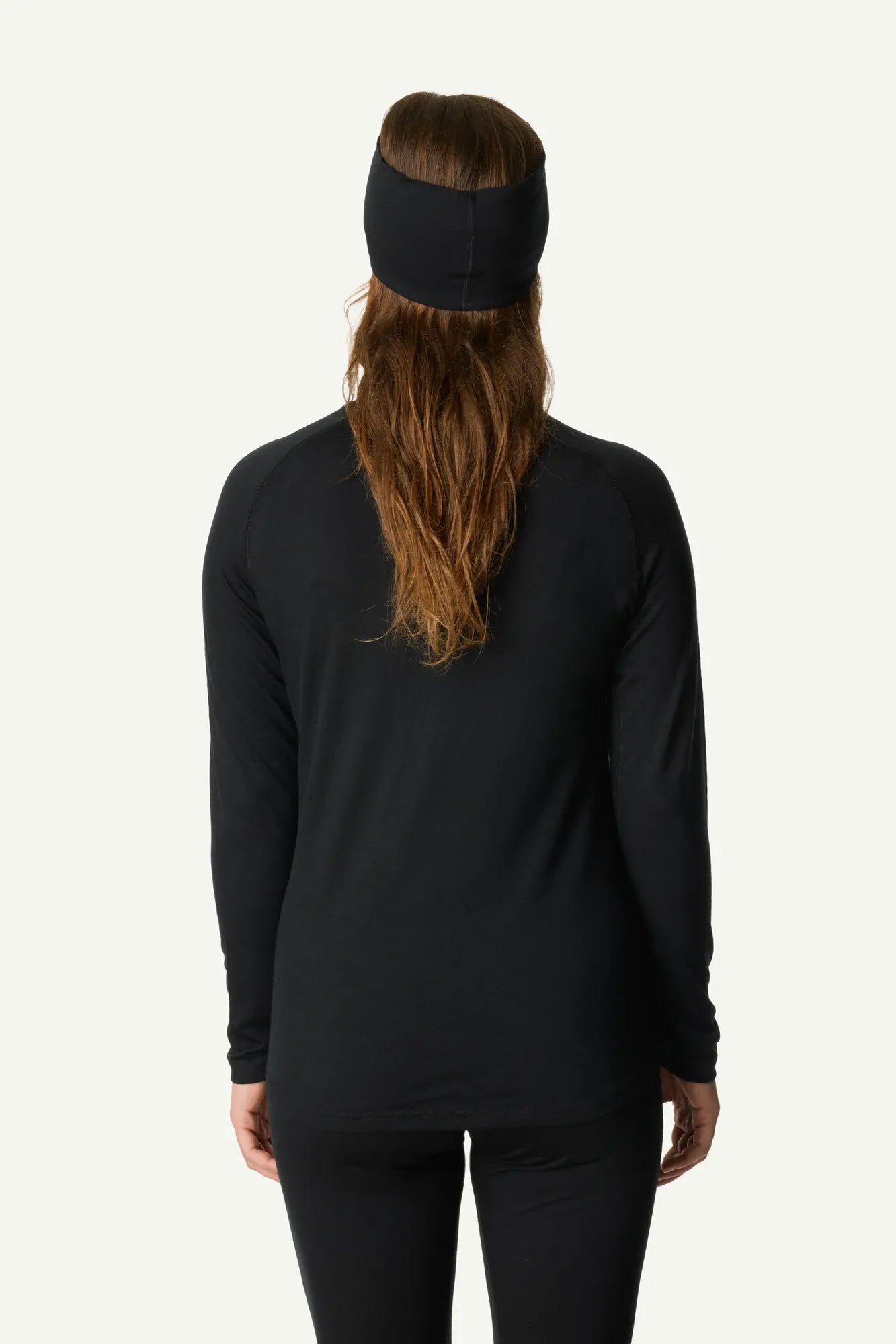 840082_900_201_Women_Puremerino_Crew_true_black_c_low
