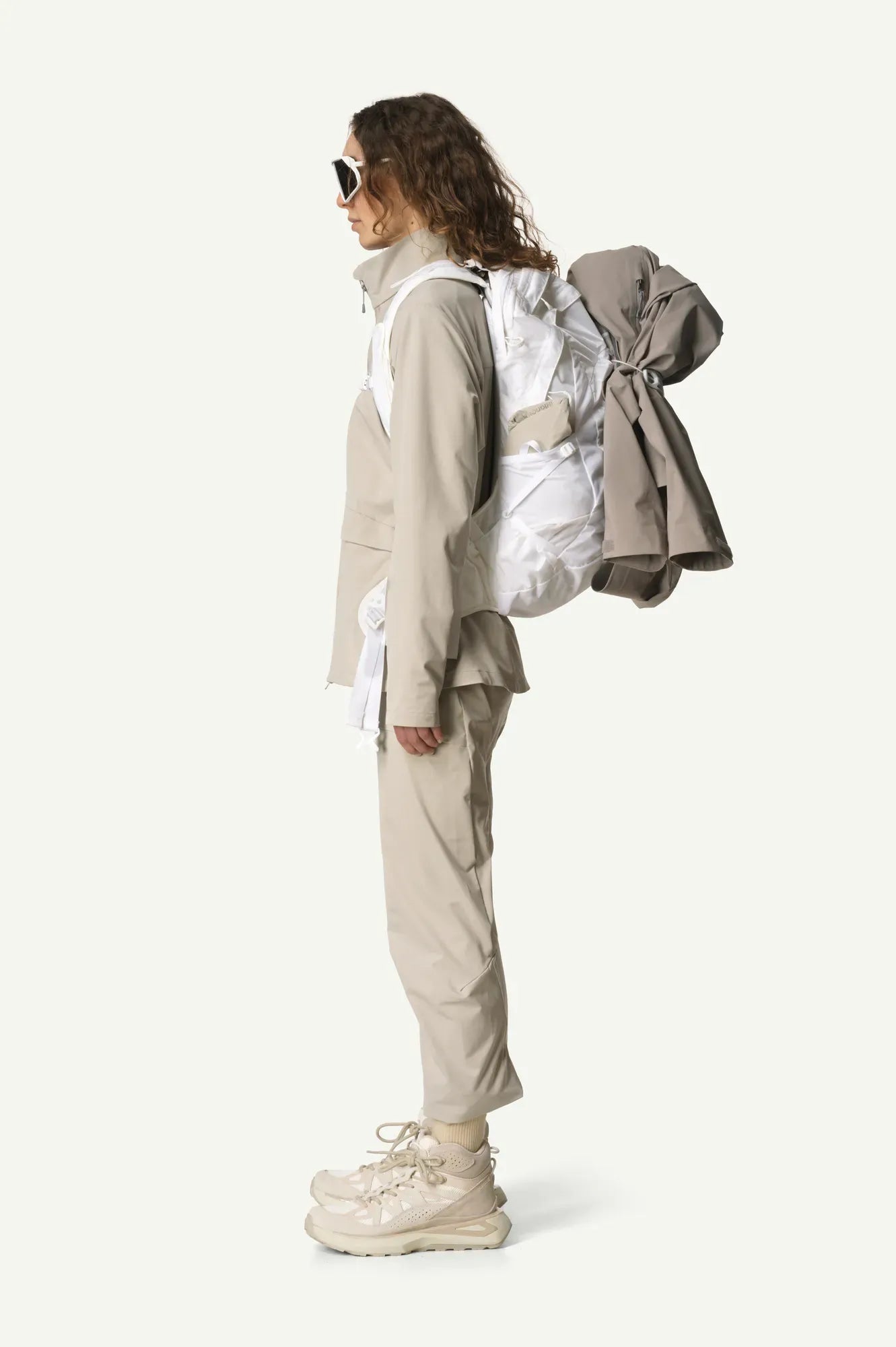 860026_148_101_Women_Go_Jacket_sandstorm_C459_c_low