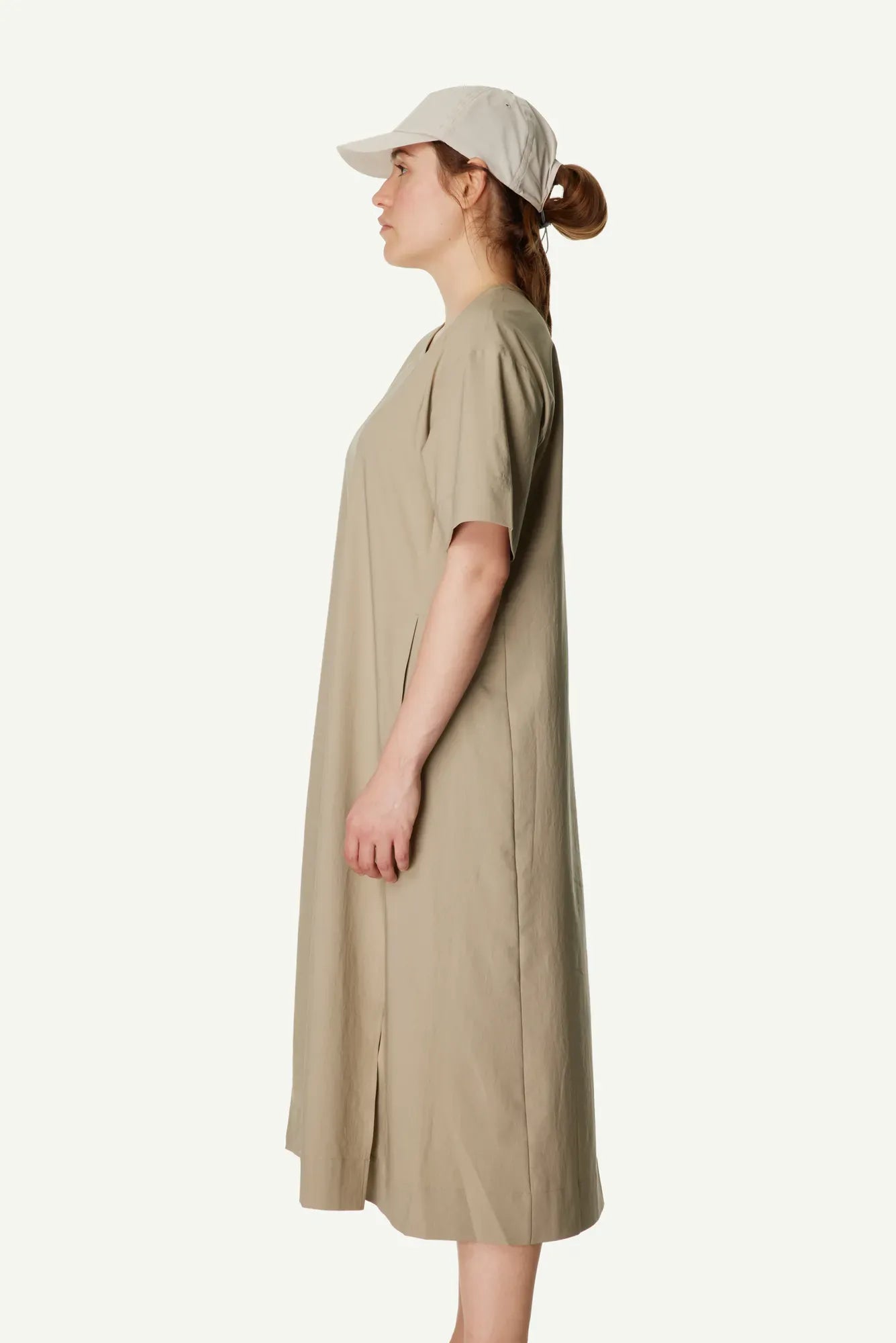 860067_H31_201_Women_Cover_Dress_powder_green_A112_c_low