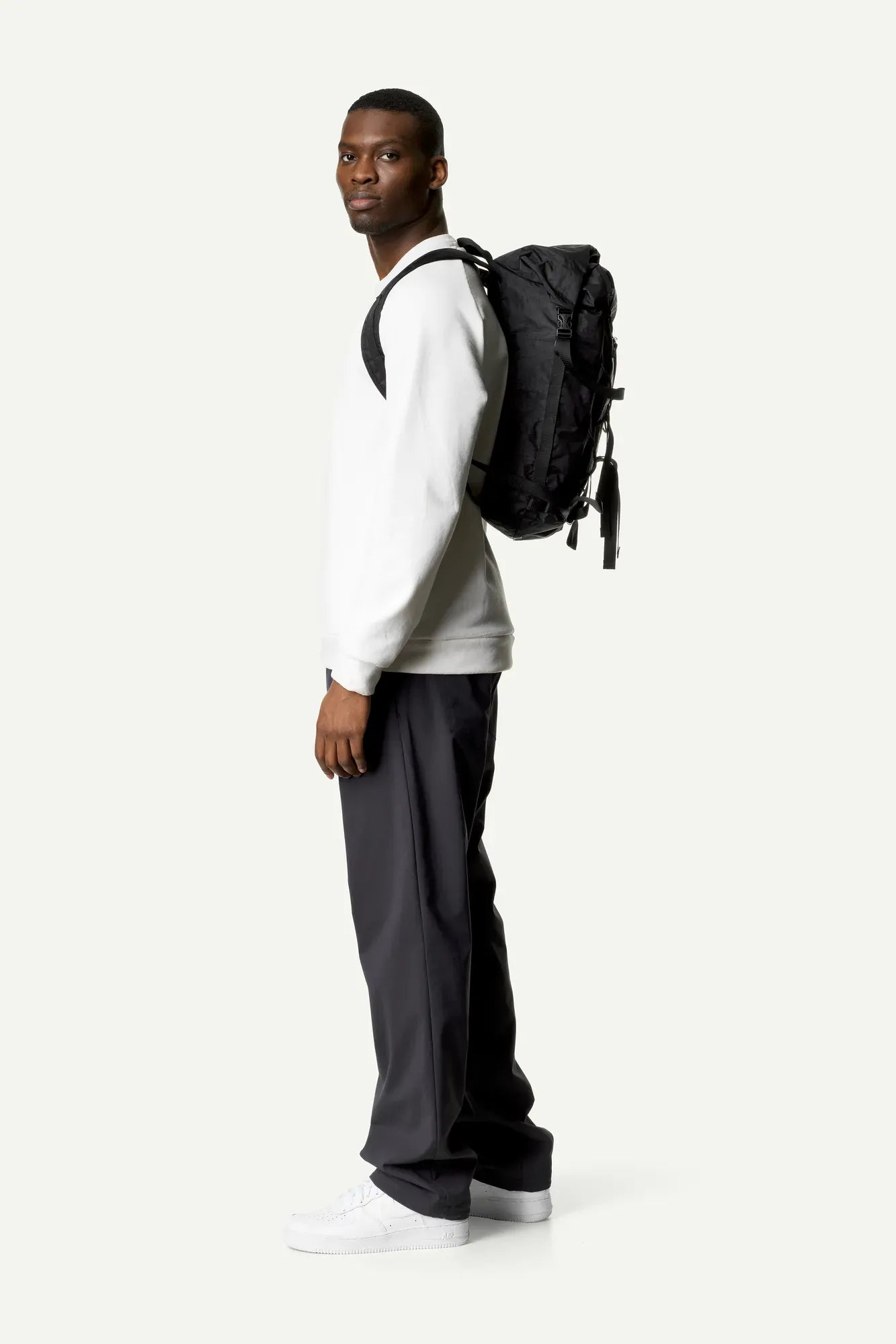 860081_900_100_Men_Dock_Pants_true_black_c_low