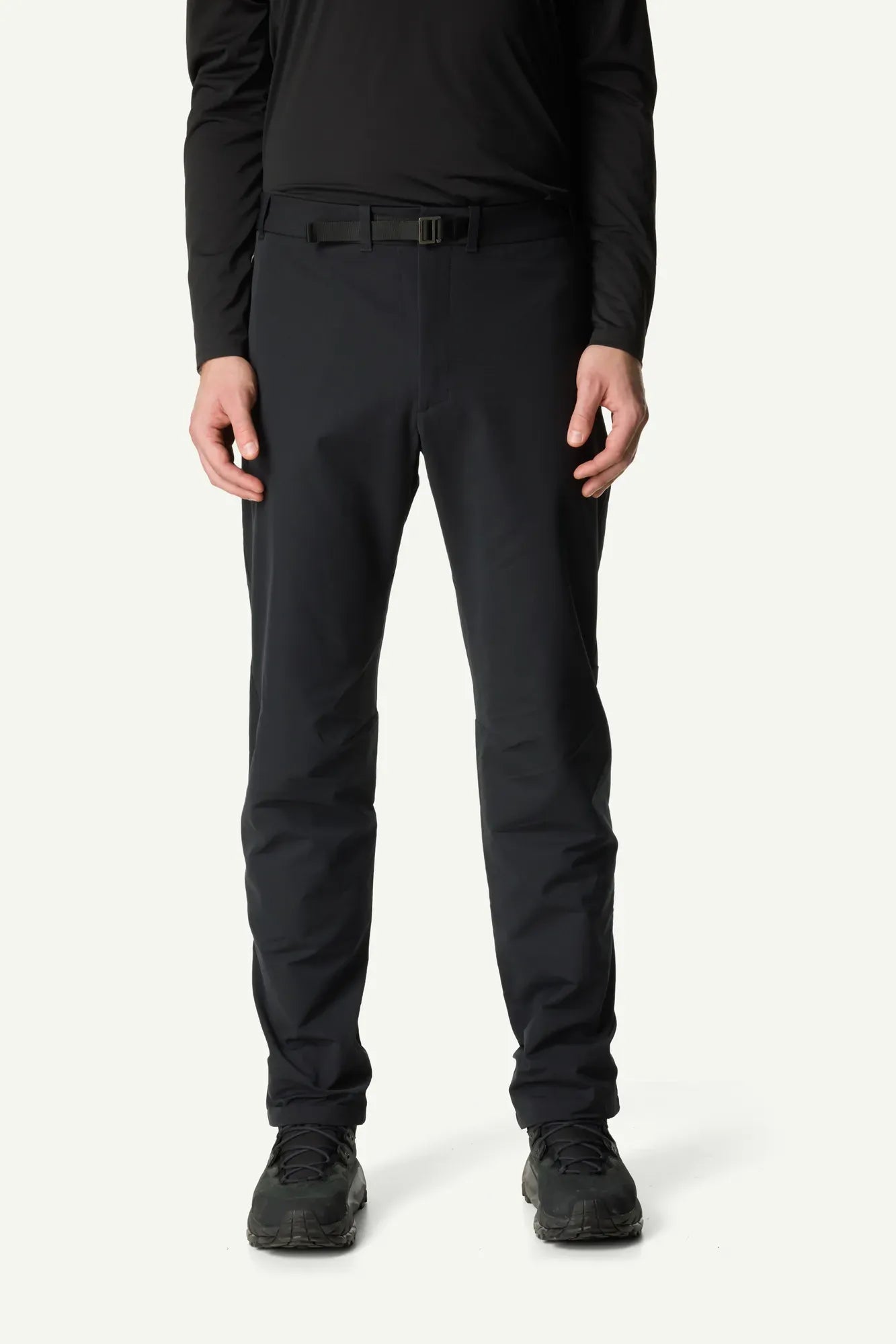 860087_900_200_Men_Nomad_Tech_Pants_true_black_c_low
