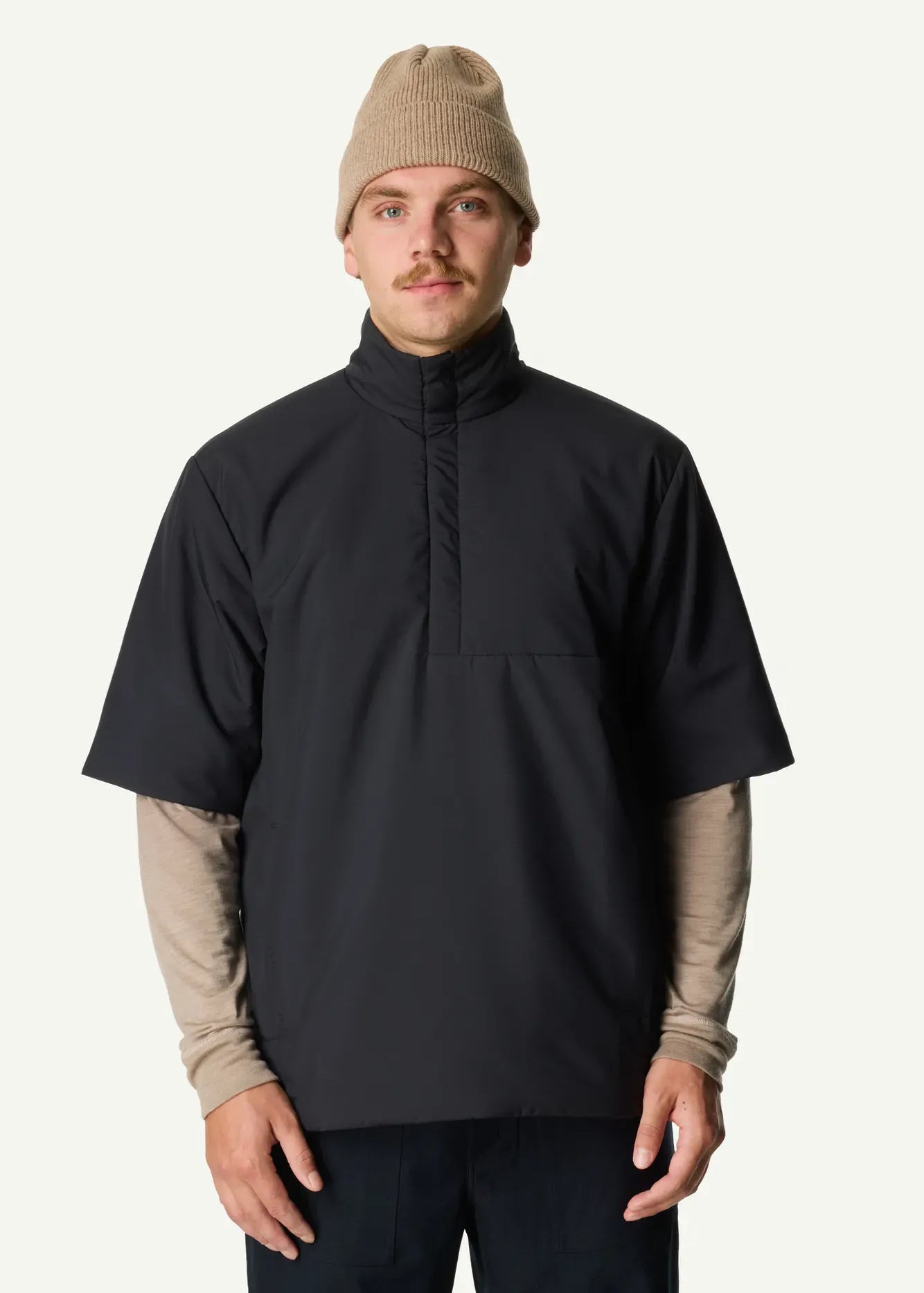 Ms-Enfold-Tee_true-black_820039_900_P_F_2012_c_low