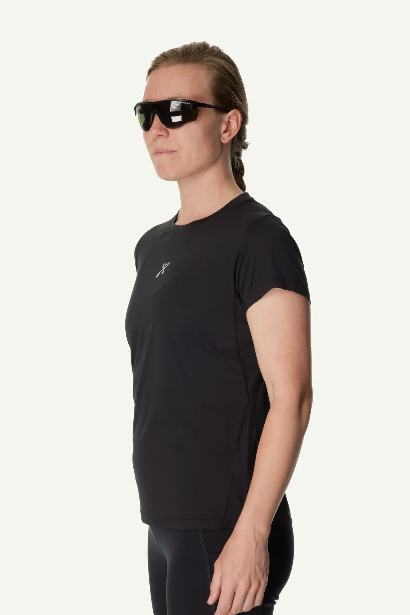 Ws-Pace-Air-Message-Tee_True-Black-Houdini-Logo_84072_G69_P_S_0007_c_low 2 1